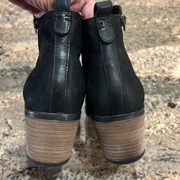 CREVO Boots - Picture 5 of 11